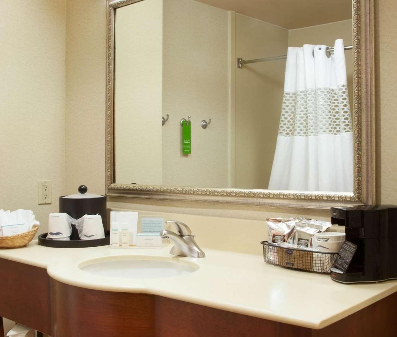 Hampton Inn And Suites-Brownsville Esterno foto