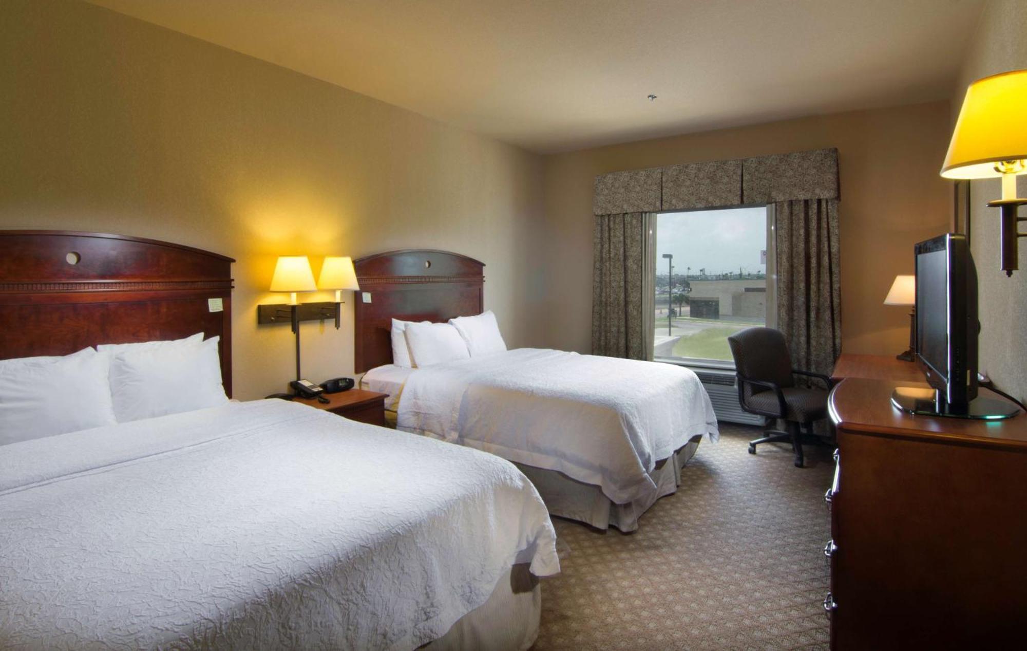 Hampton Inn And Suites-Brownsville Esterno foto